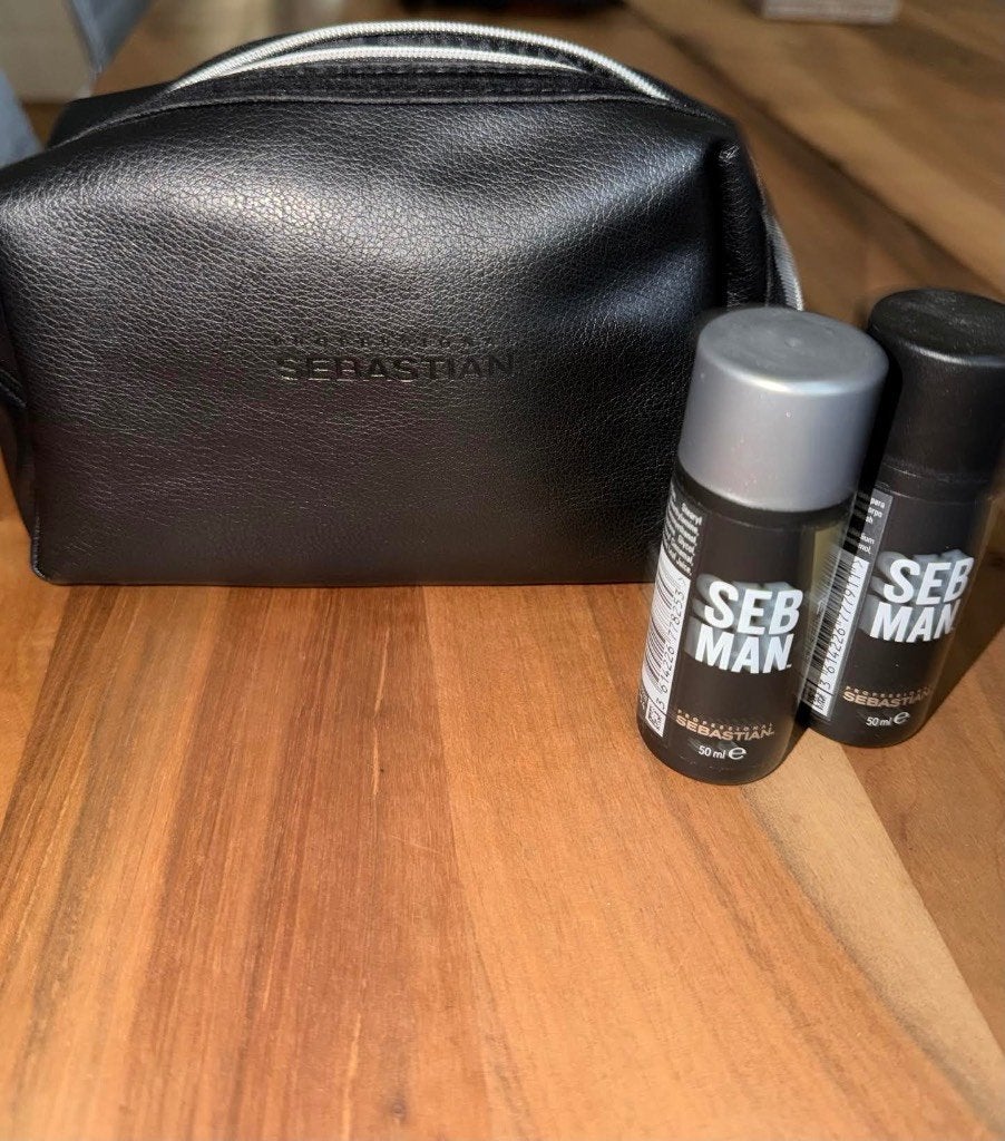 Sebastian heren toilettas met shampoo en conditioner, Ophalen of Verzenden, Nieuw, Shampoo of Conditioner