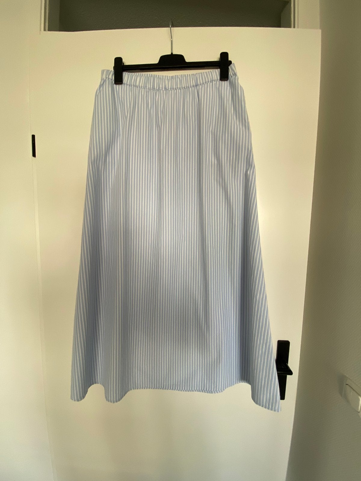MAXI ROK A-LIJN STREEP maat L, Kleding | Dames, Rokken, Maat 38/40 (M), Blauw, WE, Ophalen of Verzenden