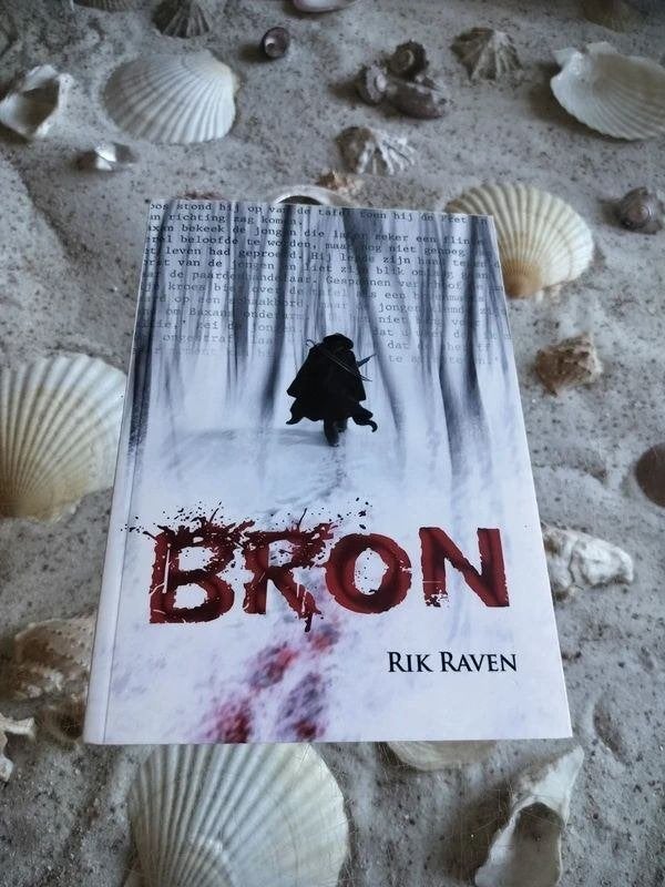 Rik Raven - Bron, Ophalen of Verzenden, Zo goed als nieuw, Rik Raven