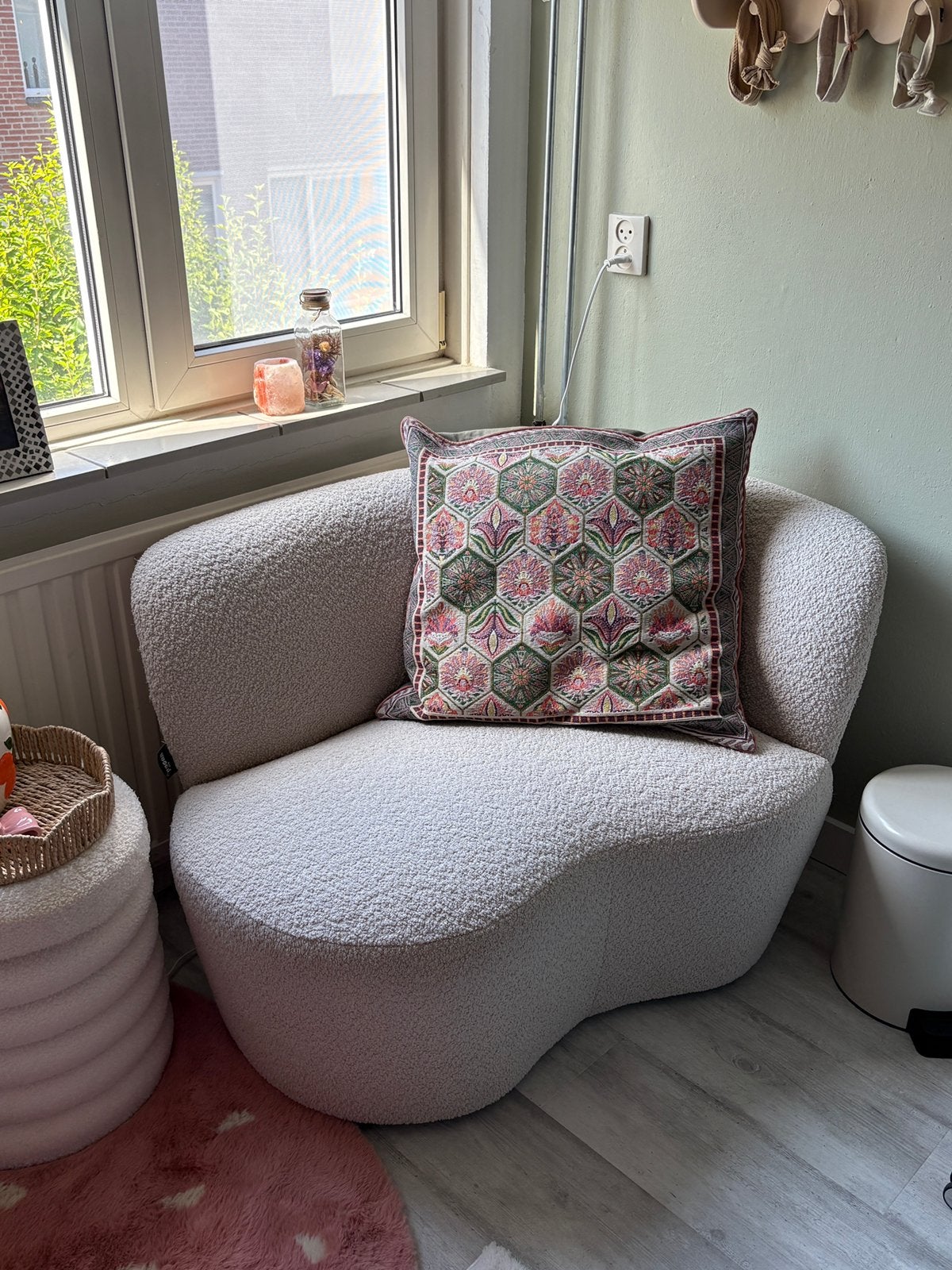 WOOOD Fauteuil Crème Boucle, Ophalen, Eenpersoons, 75 tot 100 cm, Zo goed als nieuw