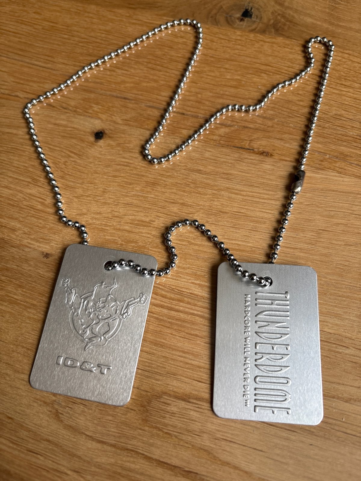 Thunderdome ID&T Dog Tags Ketting, Ophalen of Verzenden, Zo goed als nieuw, Zilver, Overige materialen