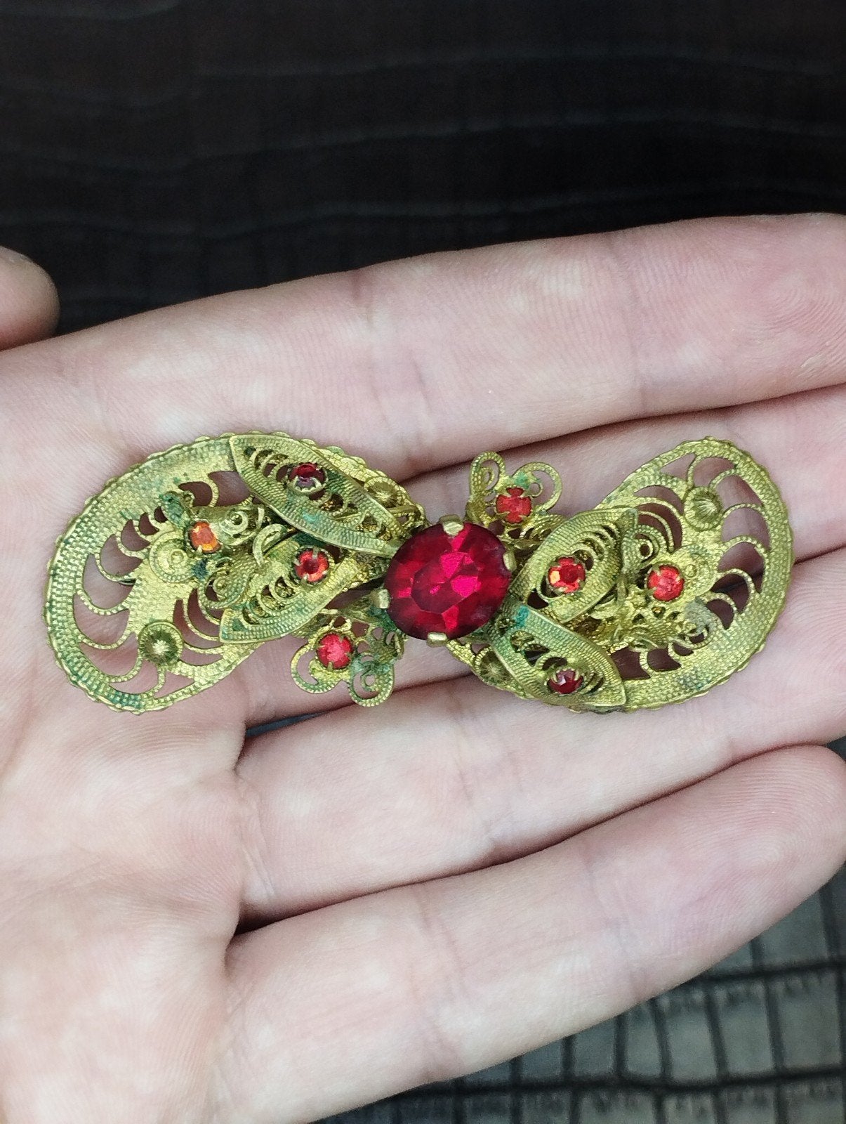Oude vintage prachtige broche, Sieraden, Tassen en Uiterlijk, Broches, Ophalen of Verzenden, Zo goed als nieuw, Zilver, Overige materialen