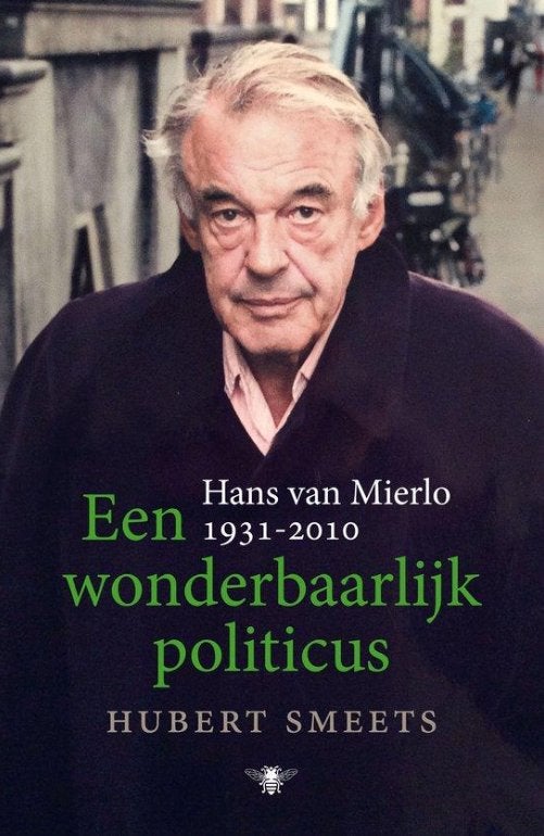 Boek Hans van Mierlo - Een wonderbaarlijk politicus, Gelezen, Hubert Smeets, Ophalen of Verzenden, Politiek en Staatkunde