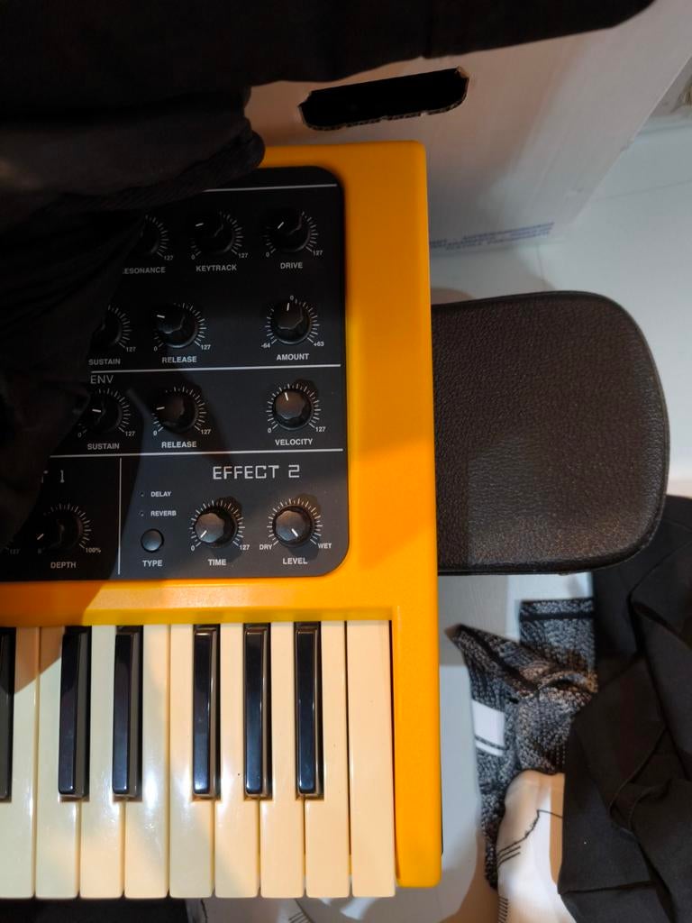 Studiologic Sledge 2.0 Synthesizer, Ophalen, Zo goed als nieuw, 61 toetsen, Overige merken