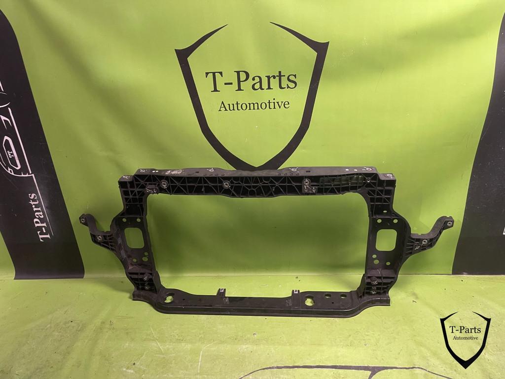hyundai i20 front voorfront paneel 64101Q0080