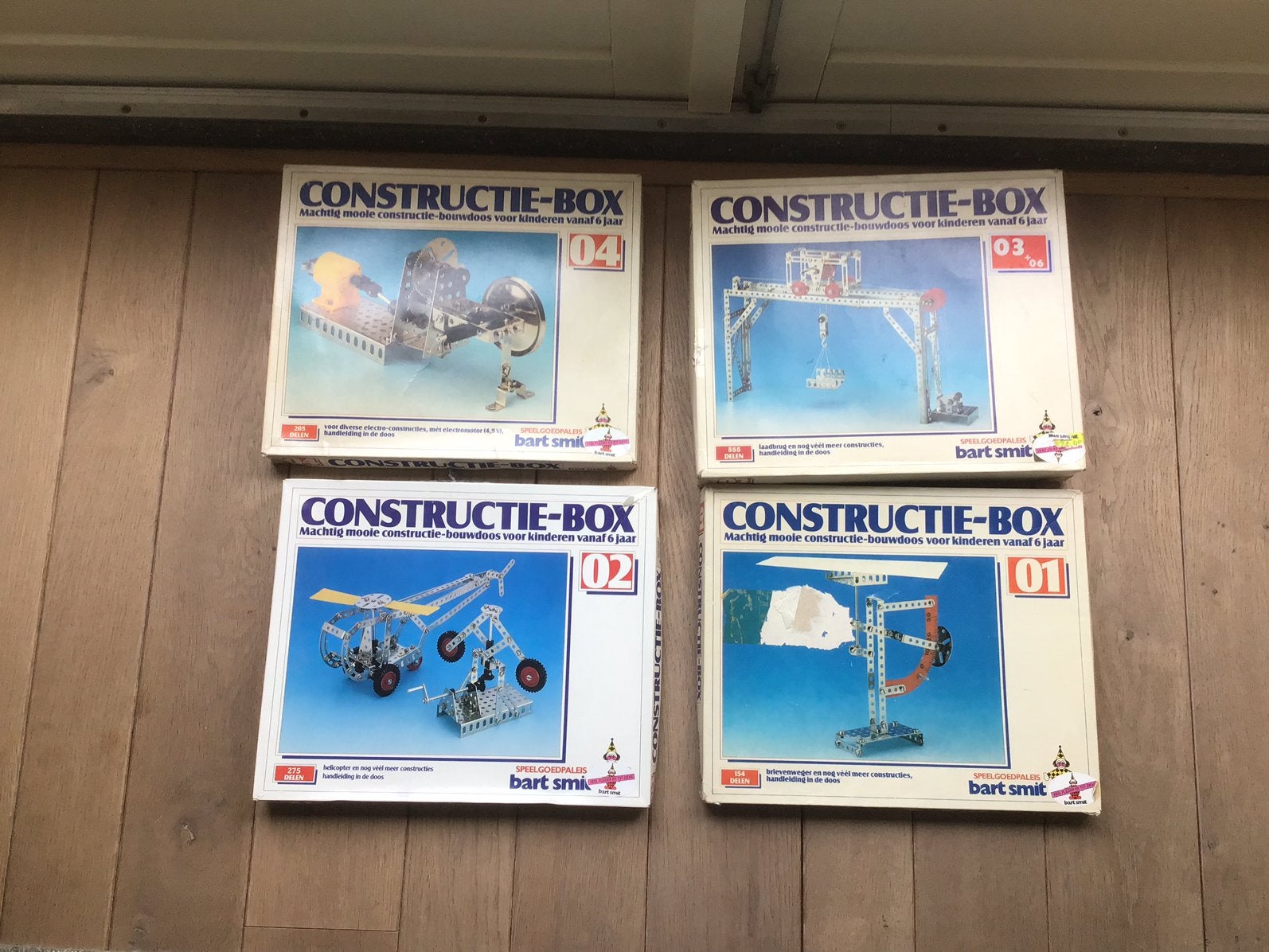 Constructie-boxen/ bouwdozen  4 stuks lft vanaf 6 jr met, Ophalen of Verzenden, Gebruikt