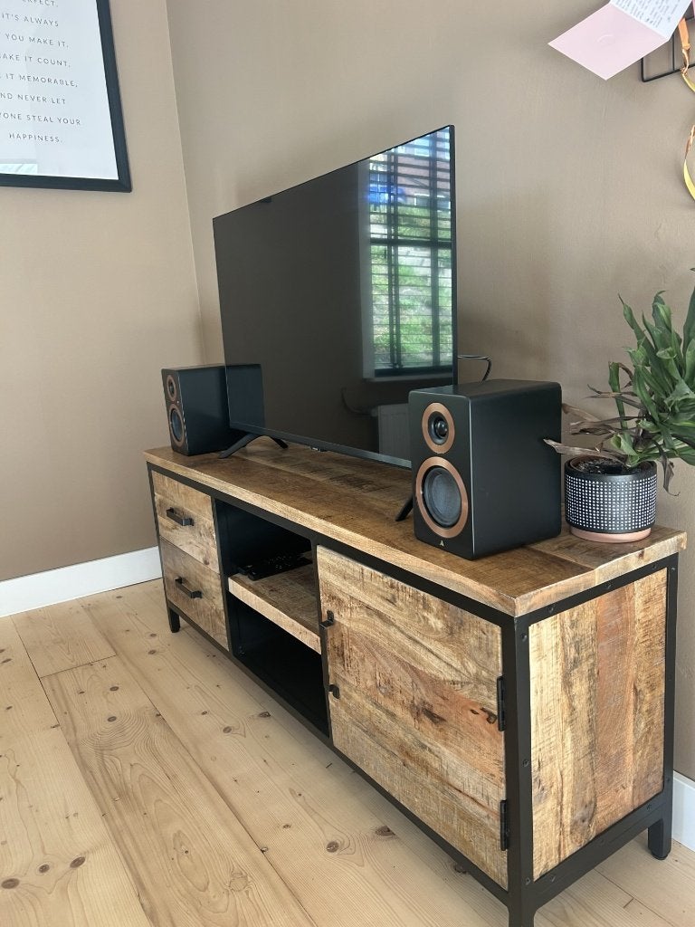 Robuust TV meubel, Ophalen, 100 tot 150 cm, Zo goed als nieuw, Minder dan 100 cm