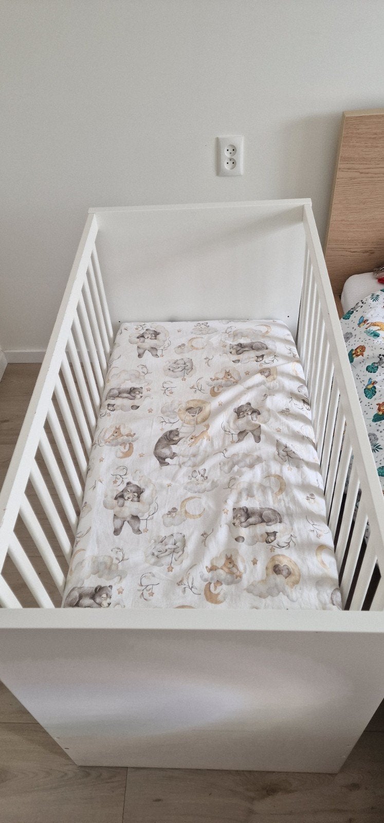 Wit ledikant met lades en matras, Kinderen en Baby's, Babywiegjes en Ledikanten, Ophalen, Gebruikt, Ledikant