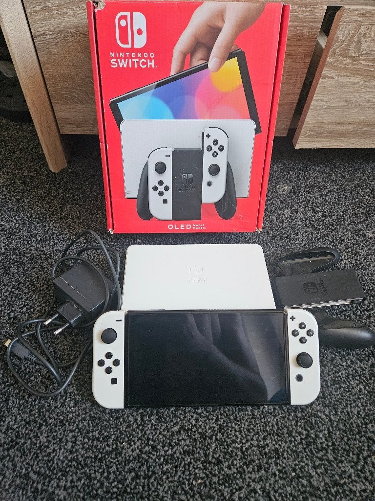Nintendo Switch Oled, Ophalen, Zo goed als nieuw, Met 1 controller, Switch OLED