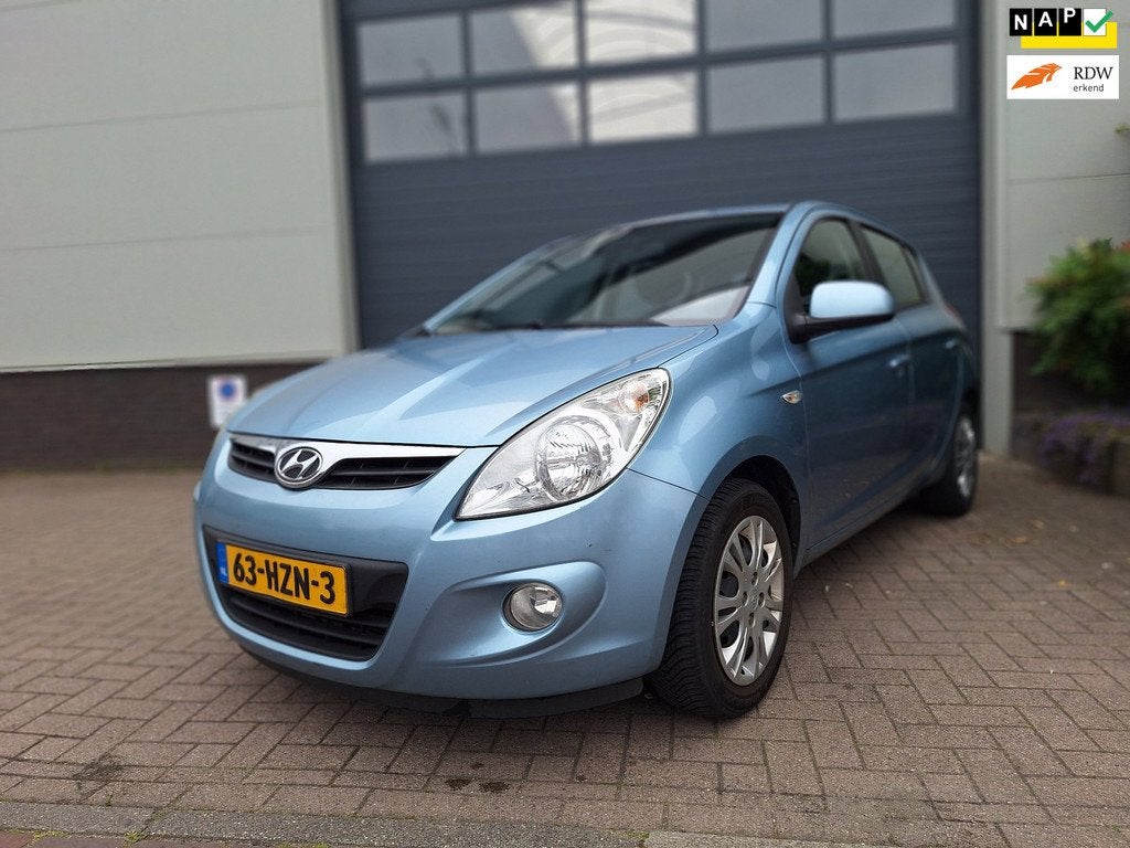 Hyundai I20 | 1.4i DynamicVersion | Volledig onderhouden | A, Auto's, Hyundai, Voorwielaandrijving, 4 cilinders, 1396 cc, Blauw