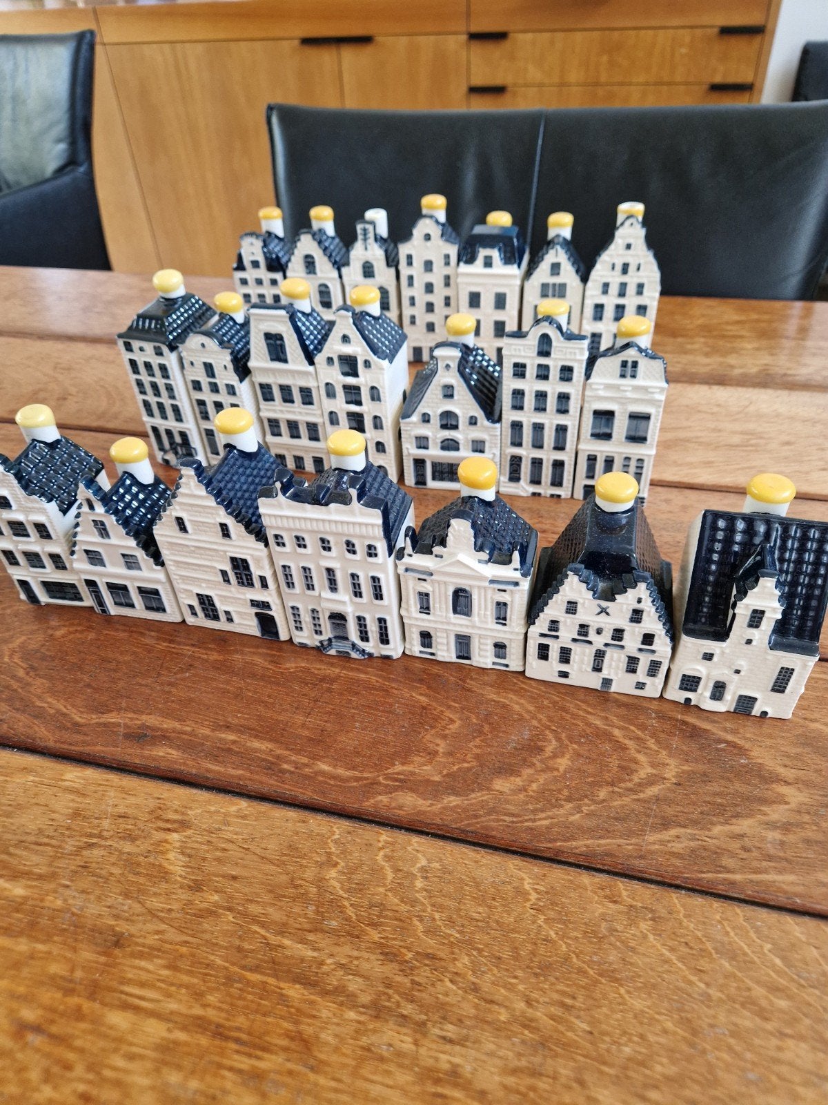 21 KLM huisjes (incl. 19 gesealde) - Nrs. 14 t/m 88, Ophalen of Verzenden, Zo goed als nieuw, 1 t/m 20