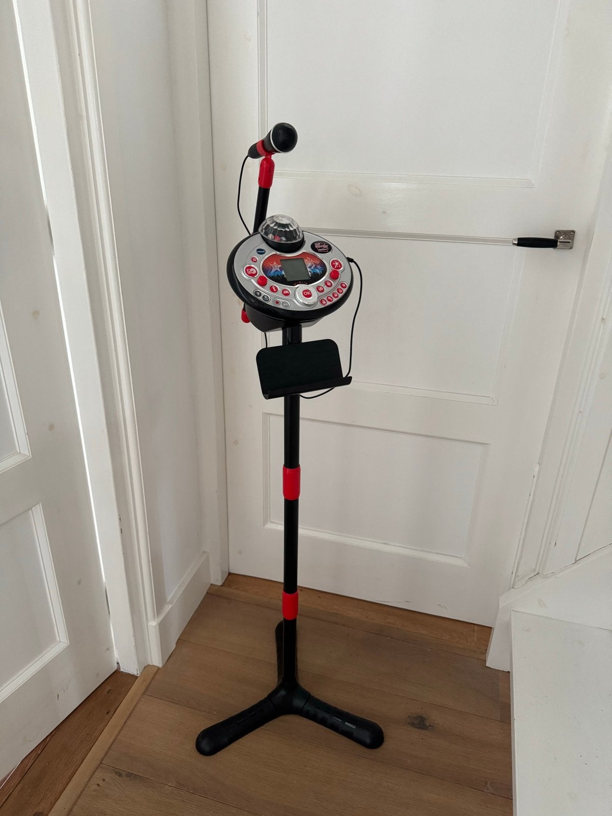 VTech Kidi Super Star LightShow Karaoke Set met Microfoon, Ophalen, Zo goed als nieuw, Complete set