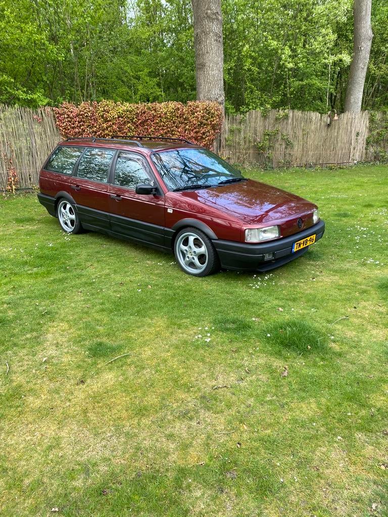 Volkswagen Passat 2.8 GT Variant 128KW U9 1992 Rood, Voorwielaandrijving, Open dak, 1300 kg, Zwart