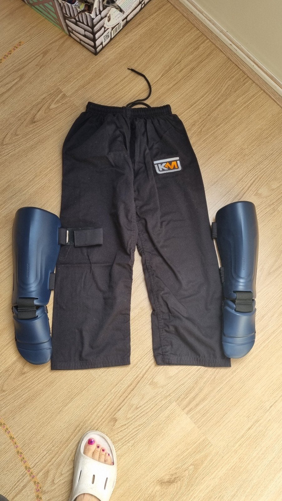 Krav Maga broek en scheenbeschermers (maat S), Sport en Fitness, Vechtsporten en Zelfverdediging, Maat XS of kleiner, Ophalen of Verzenden