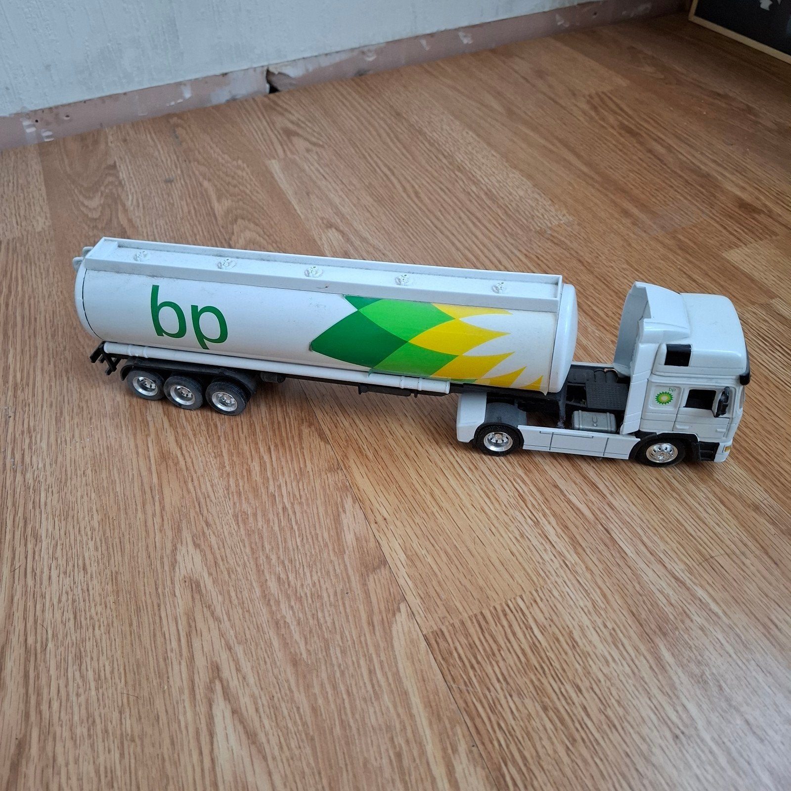 Set van 1 vrachtwagen met oplegger - Castrol, BP, MAN, Ophalen of Verzenden, Zo goed als nieuw, Truck