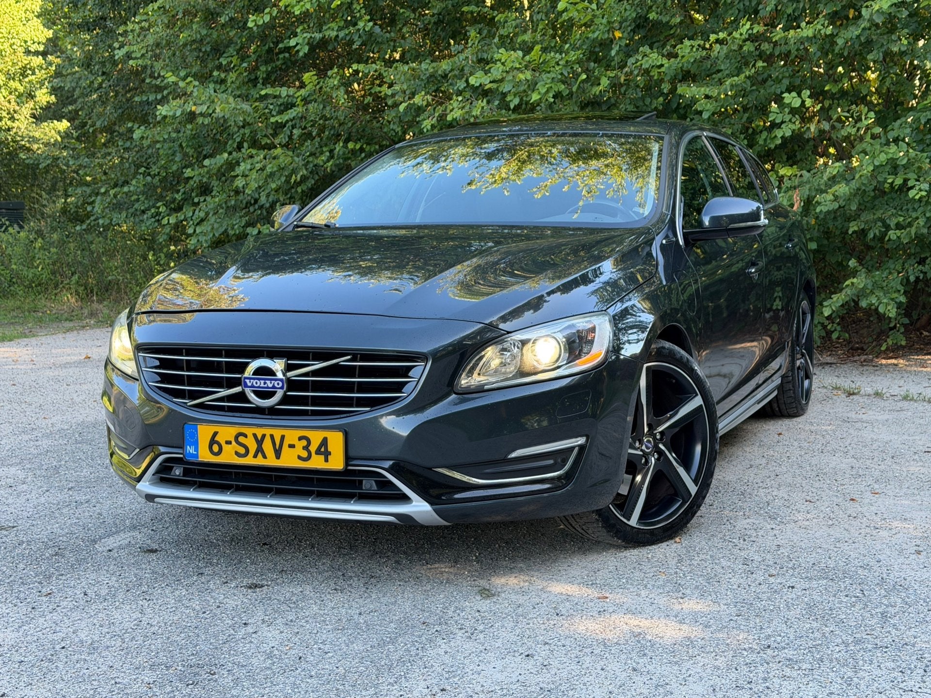 Volvo V60 2.4 D6 AWD Plug-In Hybrid Summum | Cruise control, Auto's, Automaat, Vierwielaandrijving, 11 kWh, Te koop