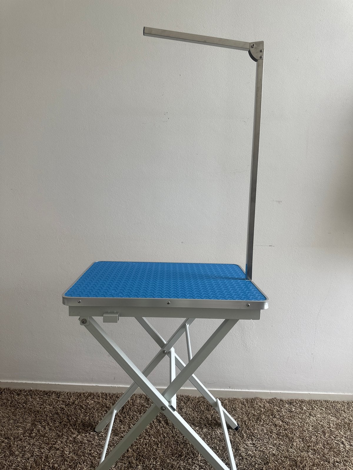 Mobiele trimtafel/showtafel, Ophalen, Zo goed als nieuw