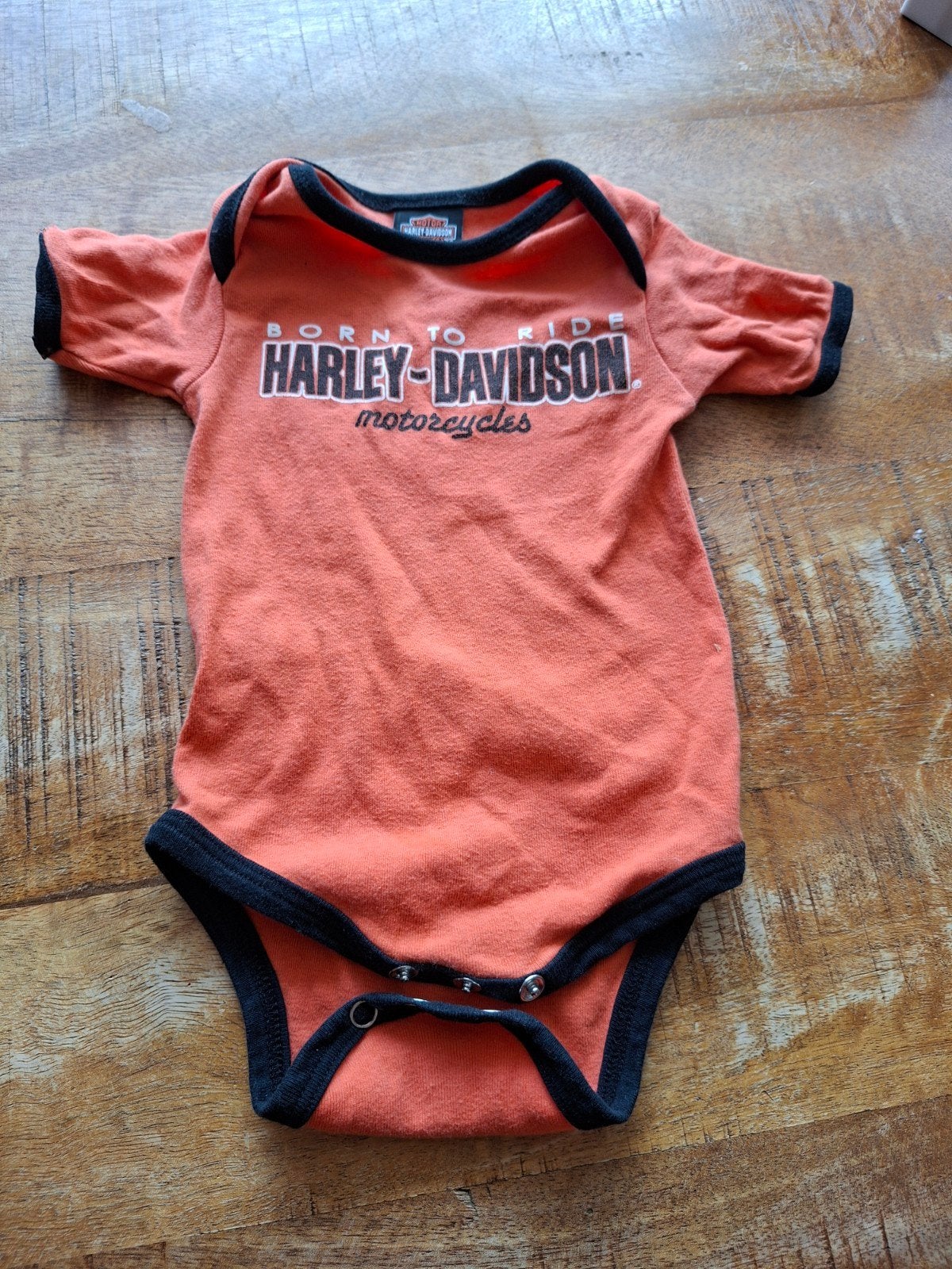 Romertje Harley Davidson  9/12 maanden, Ophalen of Verzenden, Gebruikt, Harley Davidson, Jongetje of Meisje