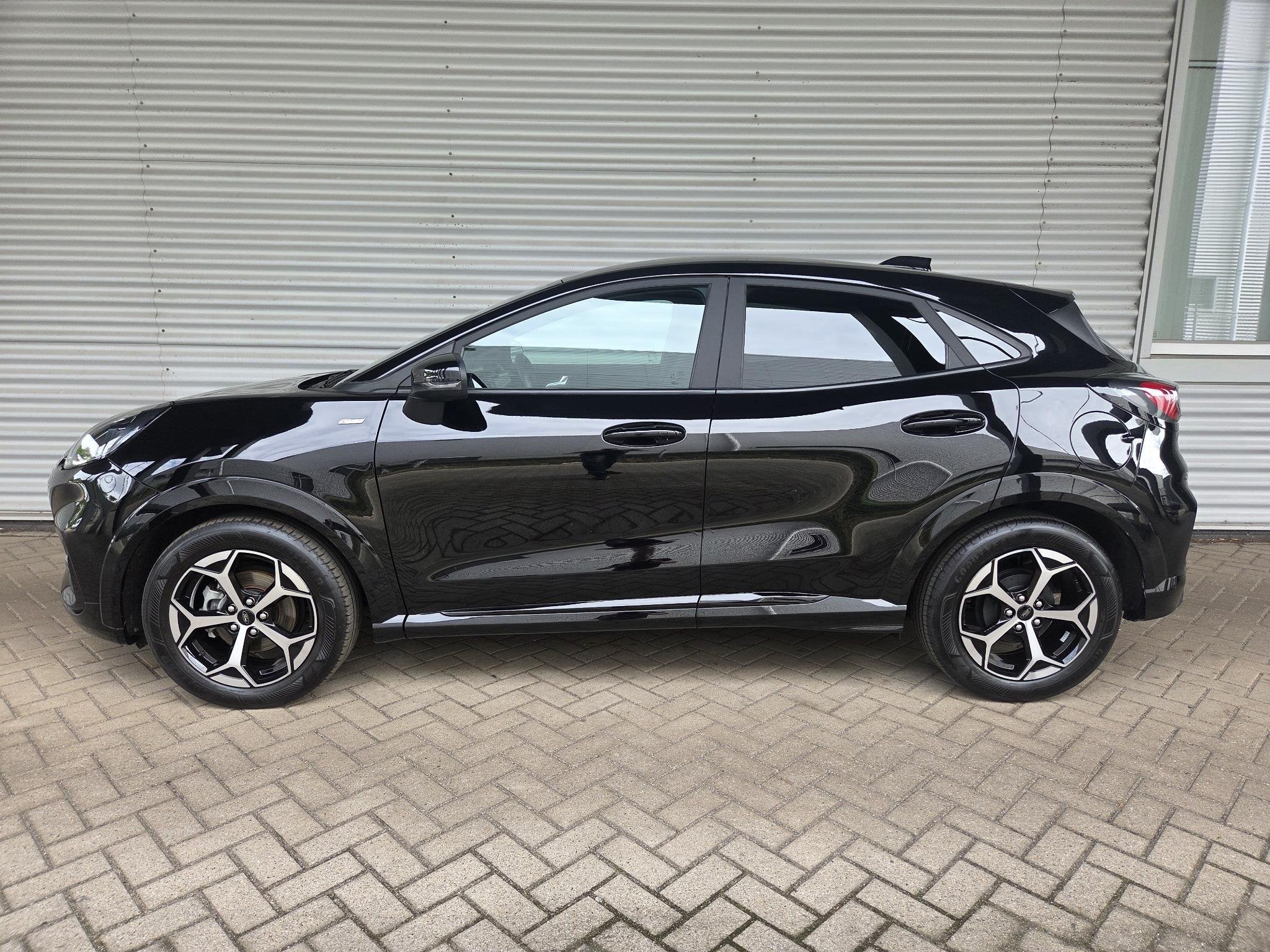 Ford Puma 1.0 EcoBoost Hybrid ST-Line, Auto's, Dealer onderhouden, Euro 6, Zwart, Bedrijf