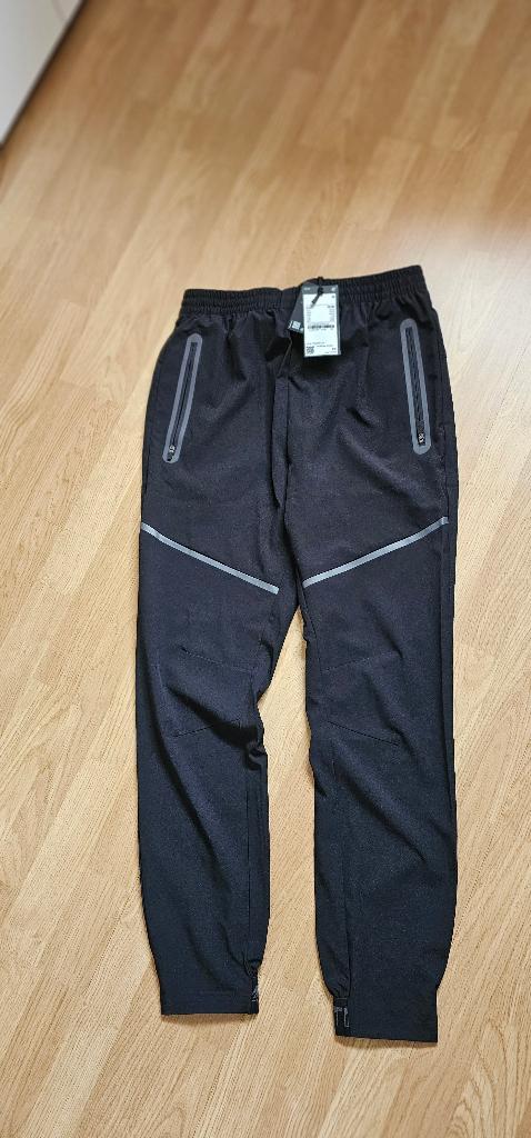 nieuwe trainingsbroek zwart, Maat 48/50 (M), Zwart, Nieuw, Ophalen of Verzenden