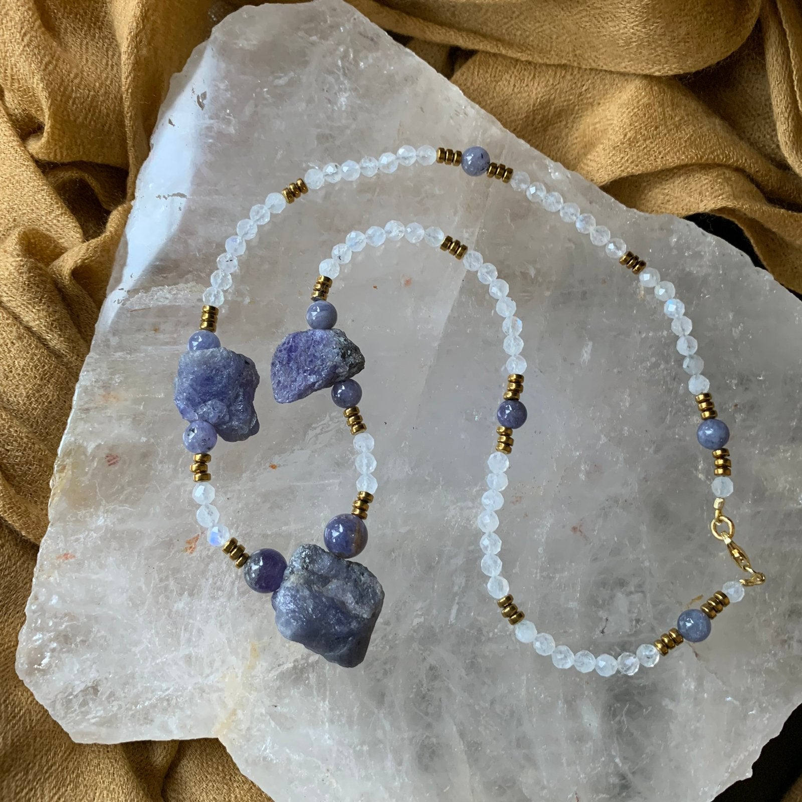 Tanzaniet ruw maansteen beschermt intuïtie eigenwaarde, Sieraden, Tassen en Uiterlijk, Kettingen, Blauw, Nieuw, Ophalen of Verzenden
