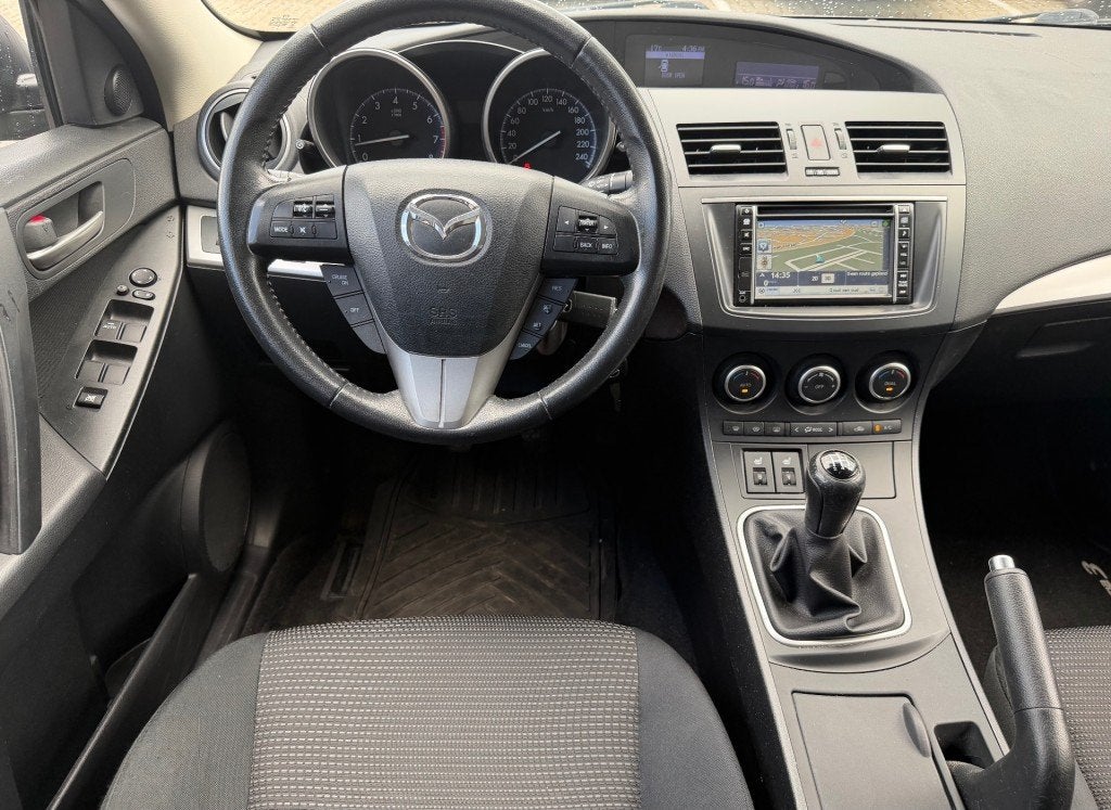 Mazda 3 1.6 Navigator CLIMA NAVI PDC LMV Nieuwe koppeling tr, Auto's, Mazda, Euro 5, 4 cilinders, Bedrijf, 16 km/l