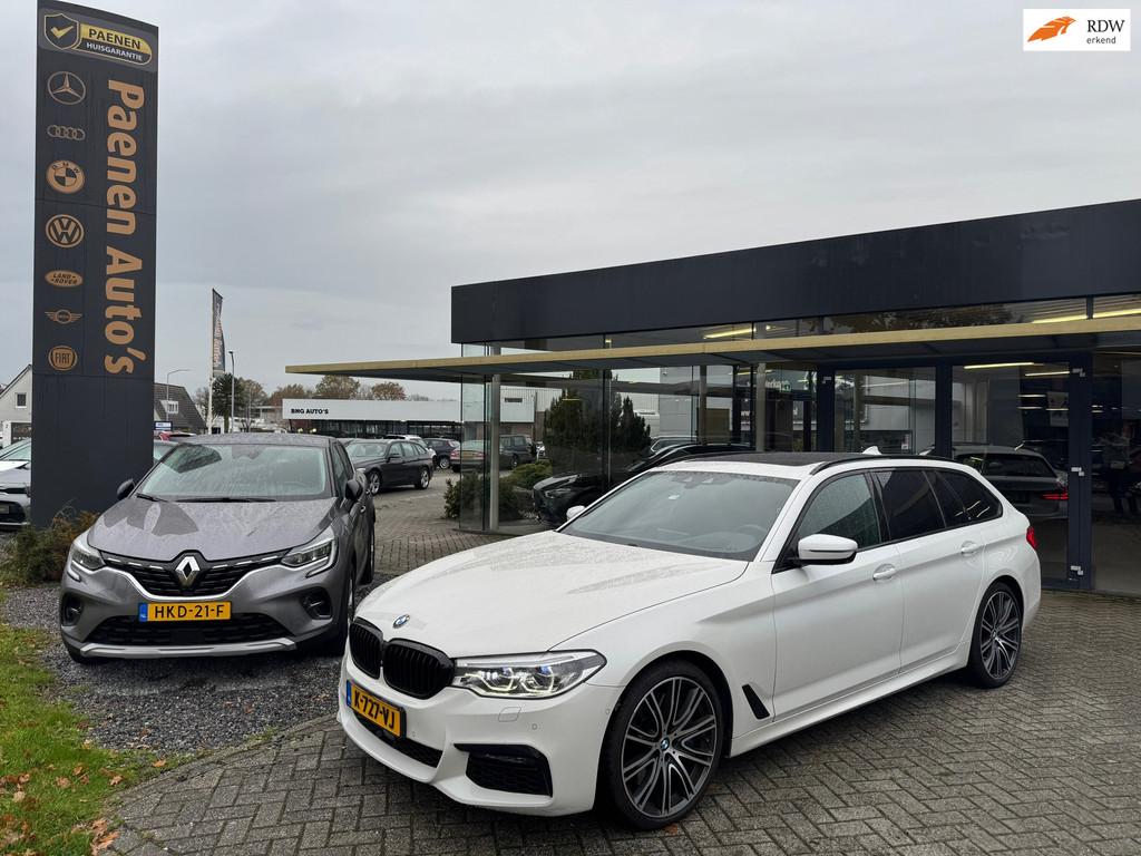 BMW 5-serie Touring 540d xDrive High Executive|Pano|ACC|T-ha, Auto's, BMW, Gebruikt, Euro 6, 2993 cc, 2000 kg