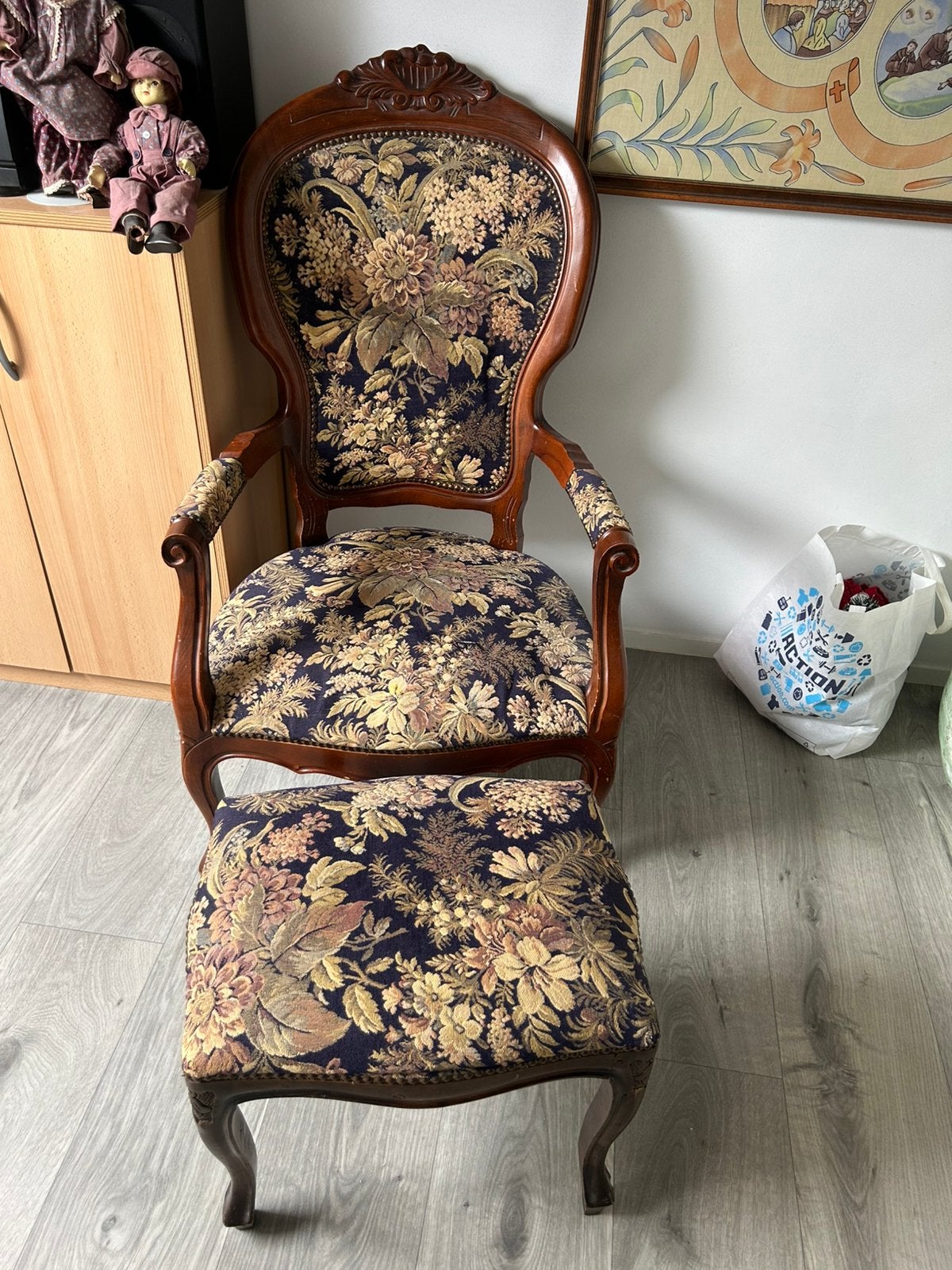 Antieke fauteuil met bijpassens voetenbankje, Antiek en Kunst, Ophalen
