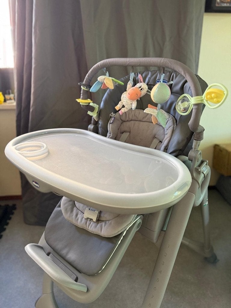 Chicco Polly Magic Relax meegroeistoel - Grijs, Ophalen, Zo goed als nieuw, Meegroeistoel, Gordel(s)