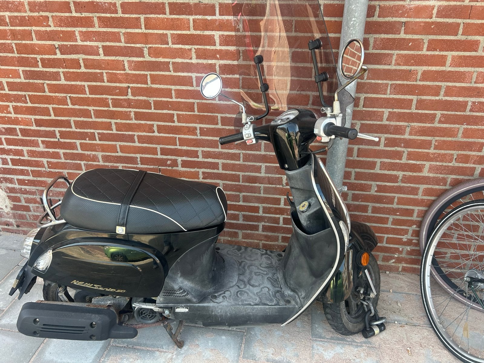 Kymco New Sento 25km/u scooter - Zwart, Fietsen en Brommers, Scooters | Kymco, Ophalen, Gebruikt, Overige modellen, Benzine