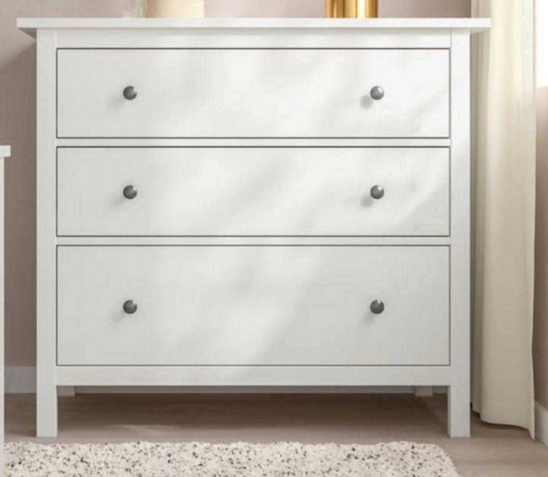 IKEA HEMNES ladekast 3 laden wit gebeitst, Huis en Inrichting, Kasten | Ladekasten, Ophalen, 100 tot 150 cm, Zo goed als nieuw