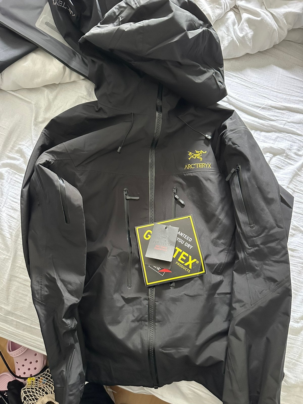 Arcteryx Alpha Sv M, Ophalen of Verzenden, Zo goed als nieuw