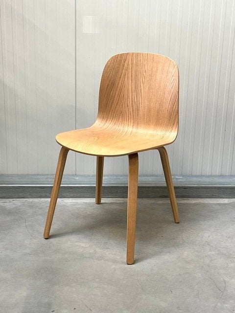 Muuto Visu eetkamerstoel Mika Tolvanen design eettafelstoel, Gebruikt, Bruin, ., Ophalen of Verzenden