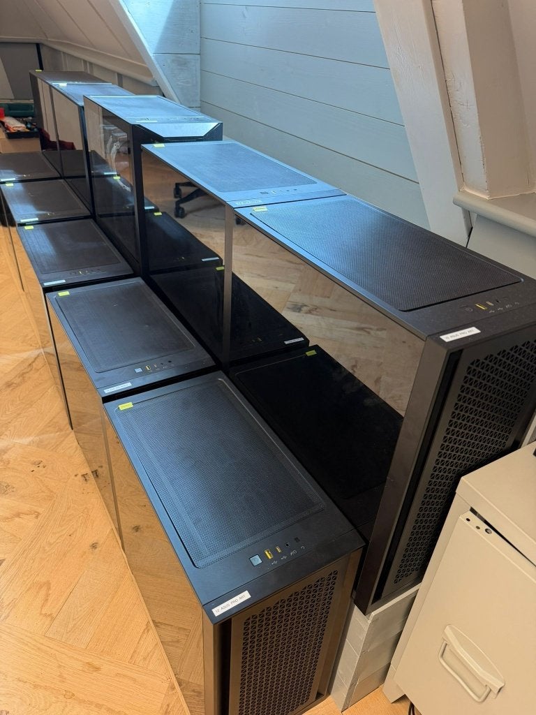 Partij Desktop PCs 8x (DDR4, DDR5, AMD Ryzen 9, i5, i7), Computers en Software, Desktop Pc's, Gebruikt, Onbekend, 64 GB of meer