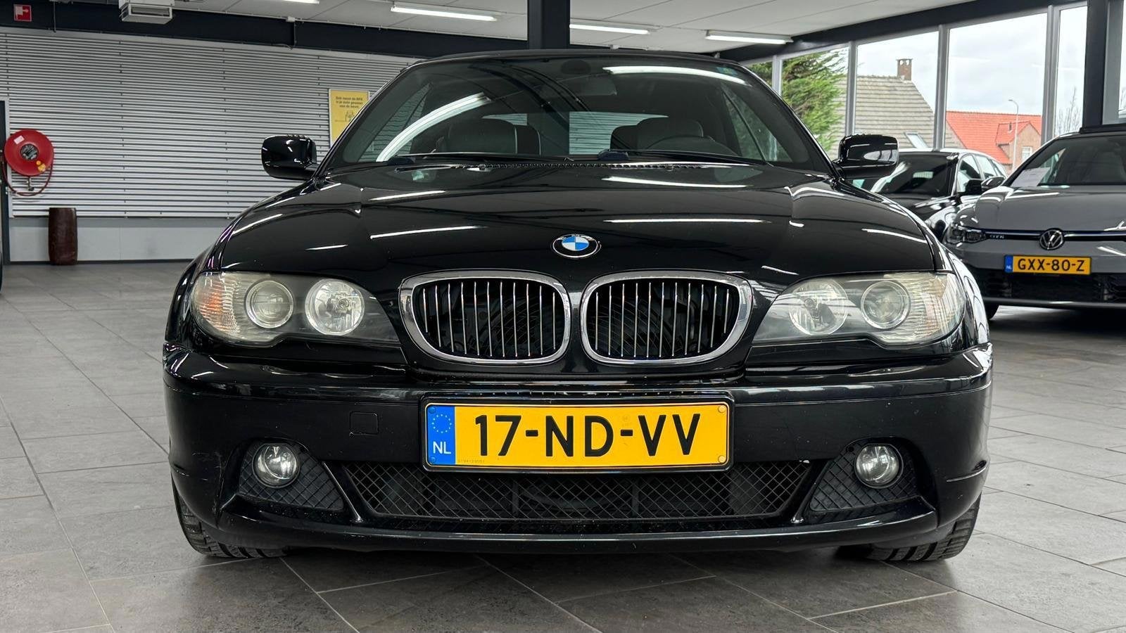 BMW 3-serie Cabrio 320Ci Executive 6 cilinders automaat leer, Auto's, Dealer onderhouden, Gebruikt, Zwart, Automatische klimaatregeling