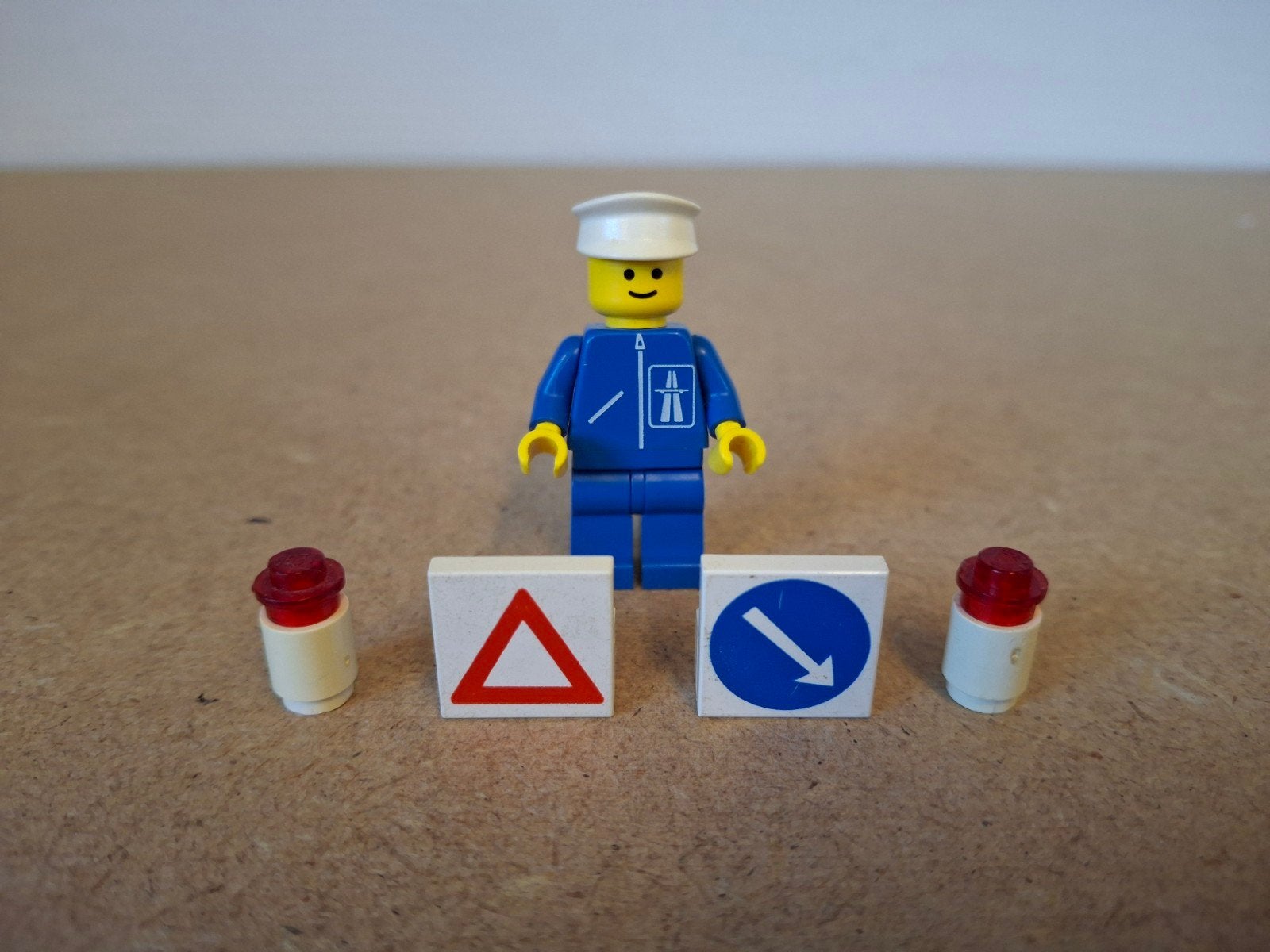 lego 6653 Highway Emergency Van. Jaren 80 Classic Town, Compleet, Lego, 33 Bath Road, Slough, UK, Lego