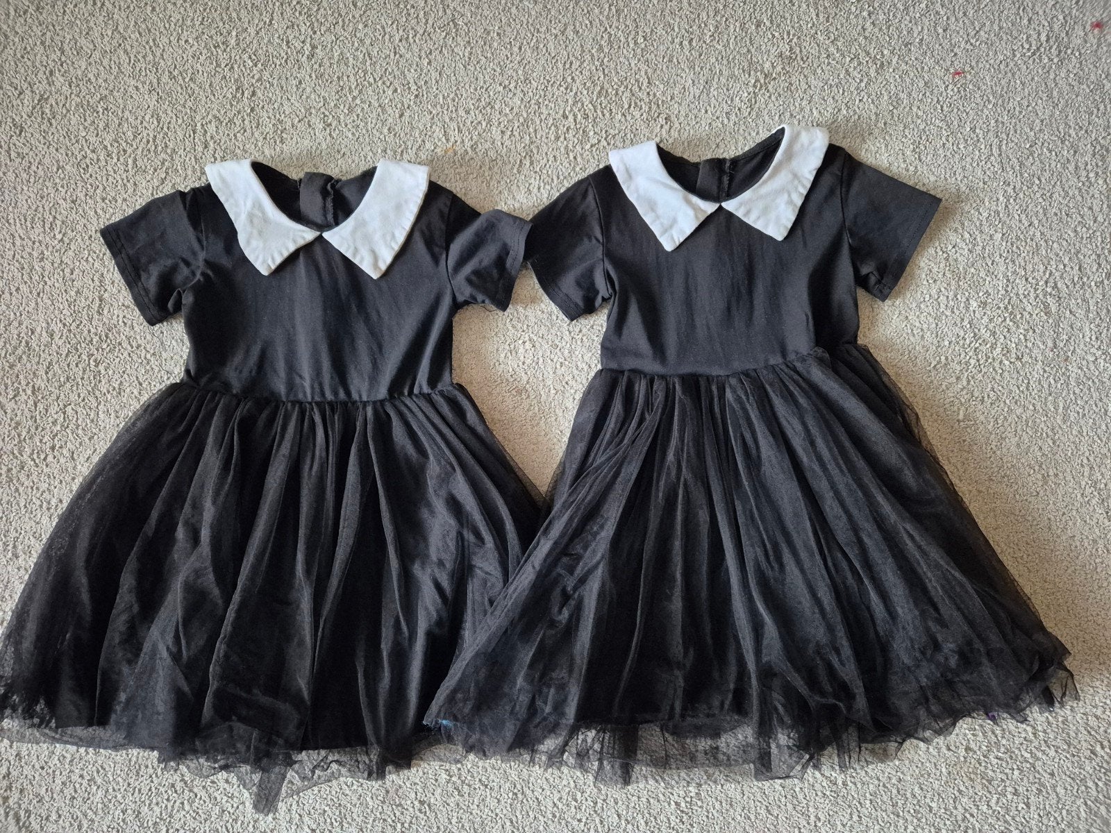 Wensday jurken voor tweeling, maat 104/110, Kinderen en Baby's, Ophalen of Verzenden, Kleding