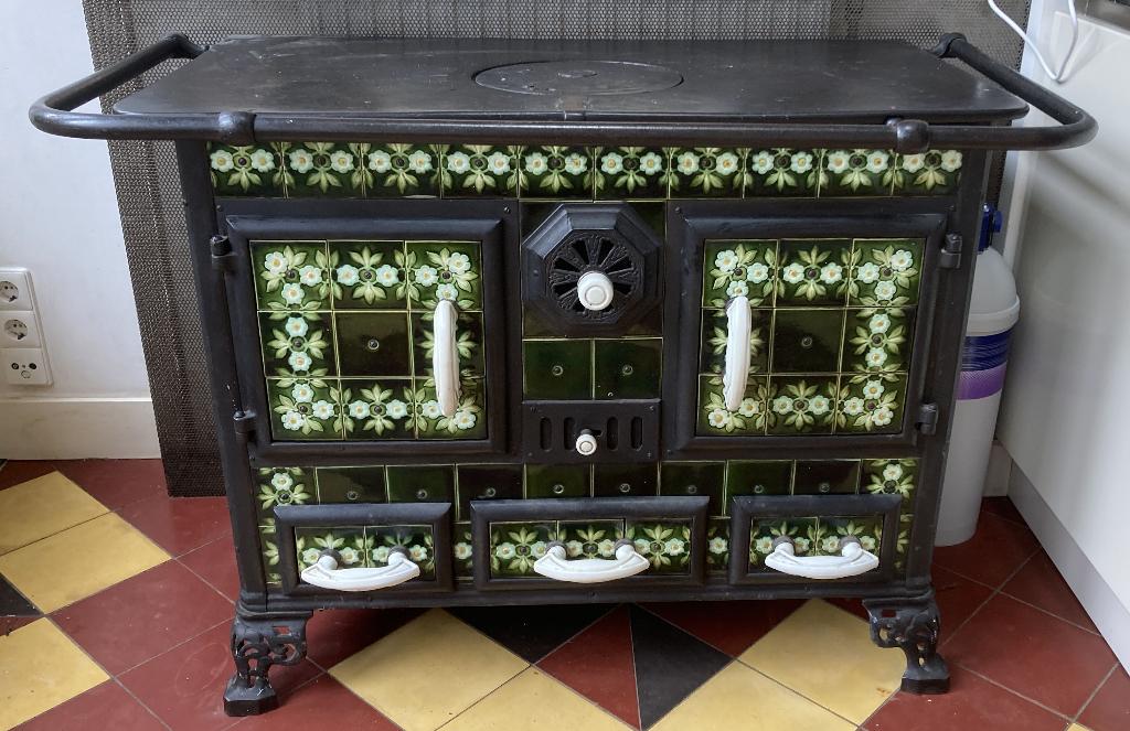 Antiek vintage houtfornuis tegelkachel art nouveau tegel, Huis en Inrichting, Kachels, Ophalen, Gebruikt, Hout, Houtkachel
