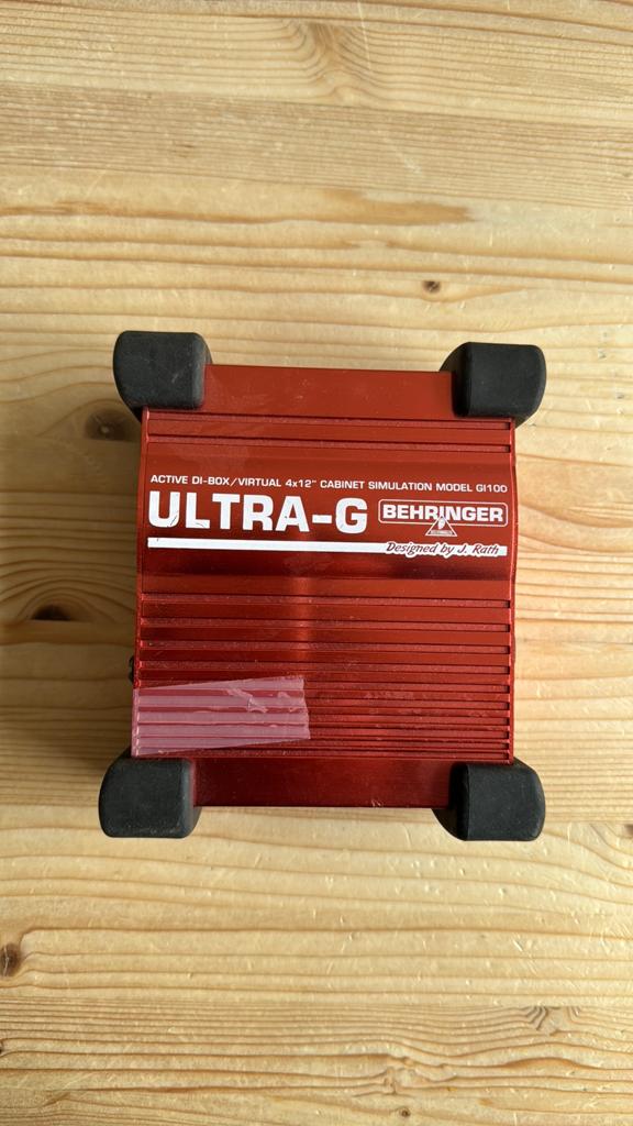 Behringer Ultra-G GI100 DI-Box met Speaker Simulatie, Muziek en Instrumenten, Ophalen, Gebruikt, Overige typen