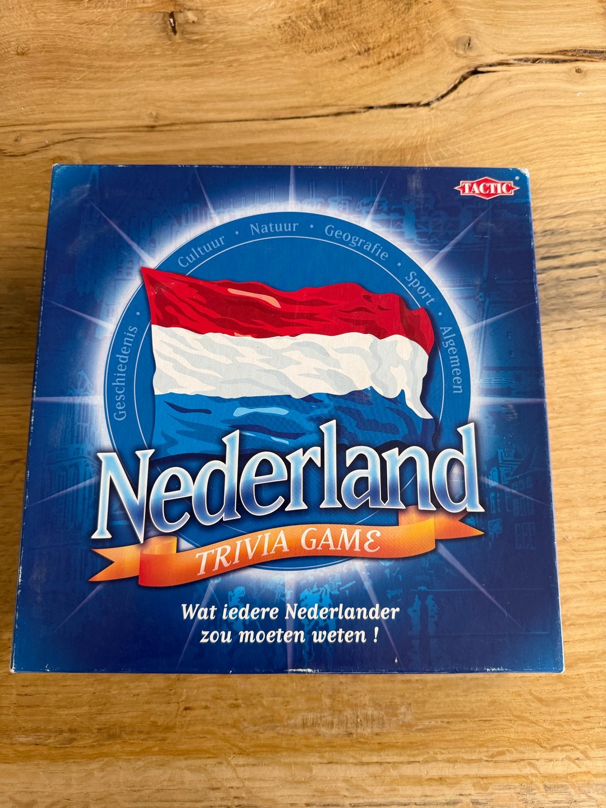 Nederland Trivia Game - Wat iedere Nederlander moet weten, Hobby en Vrije tijd, Ophalen of Verzenden, Gebruikt