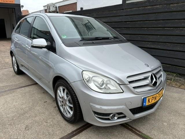 Mercedes-benz B 170 AUTOMAAT/AIRCO/LEER/ALLE BOEKJES/2 JAAR, Auto's, Automaat, Stof, Gebruikt, 4 cilinders