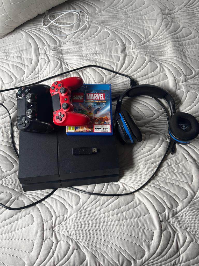 PS4 Slim 500GB met 2 controllers, headset en LEGO Marvel, Ophalen of Verzenden, Gebruikt, Met 2 controllers