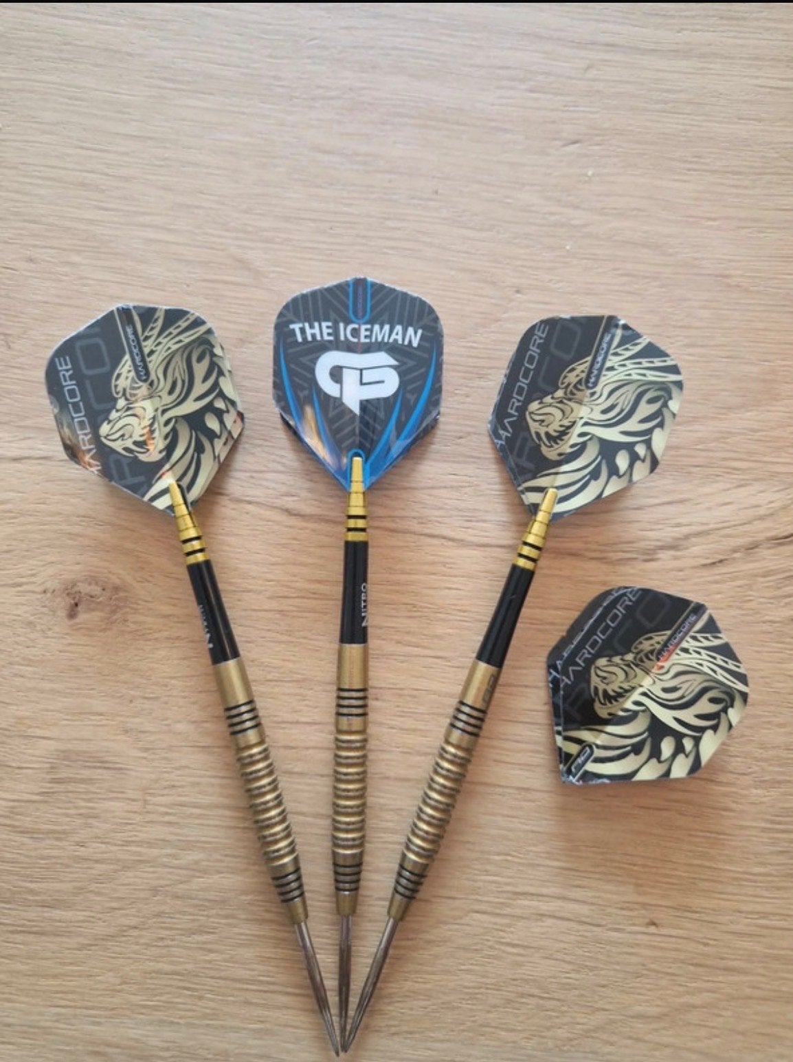 Johny Clayton Gold Darts - 22 gram (90% tungsten), Sport en Fitness, Darts, Ophalen of Verzenden, Gebruikt, Pijlen