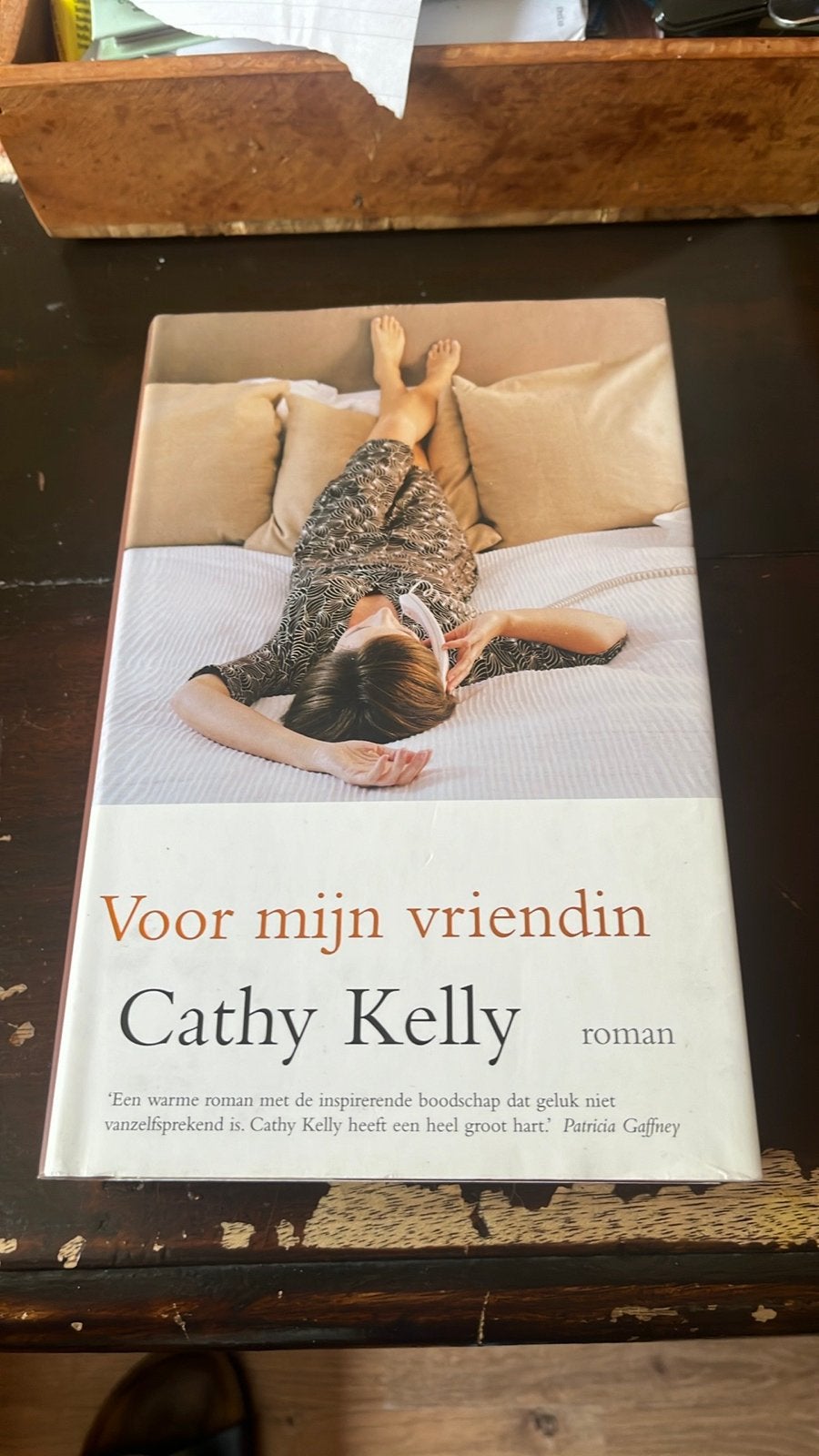 Voor mijn vriendin - Cathy Kelly (roman), Boeken, Chicklit, Ophalen of Verzenden, Gelezen