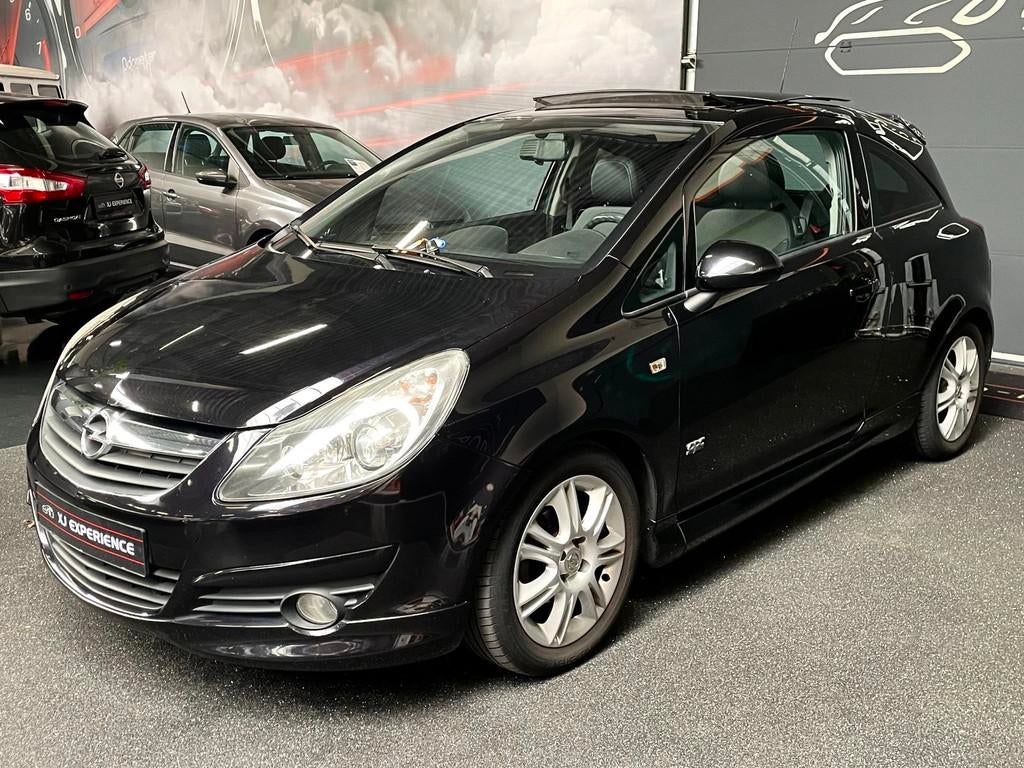 Opel Corsa 1.4-16V '111' Edition OPC LINE PANODAK AIRCO, Voorwielaandrijving, Euro 5, 101 pk, 4 cilinders