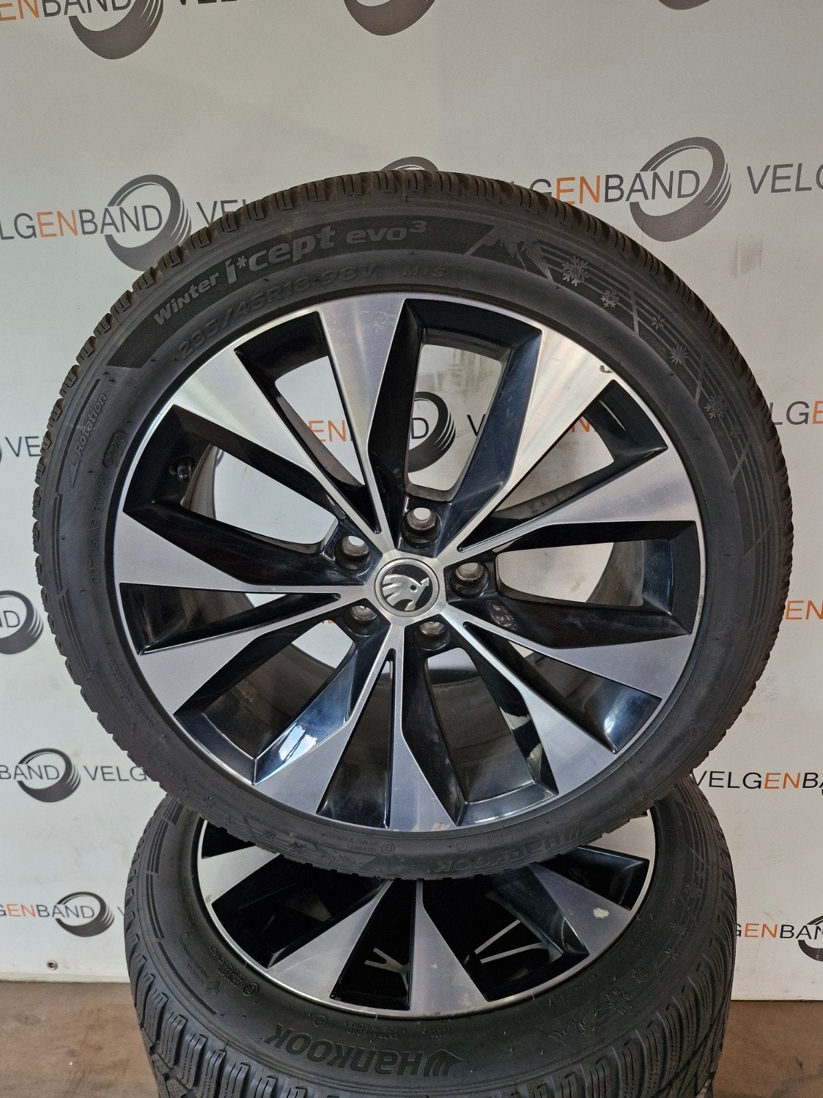 Winterset Skoda Super B 235 45 18 5x112 57,1 Cassiopeia, 18 inch, Gebruikt, ., Banden en Velgen