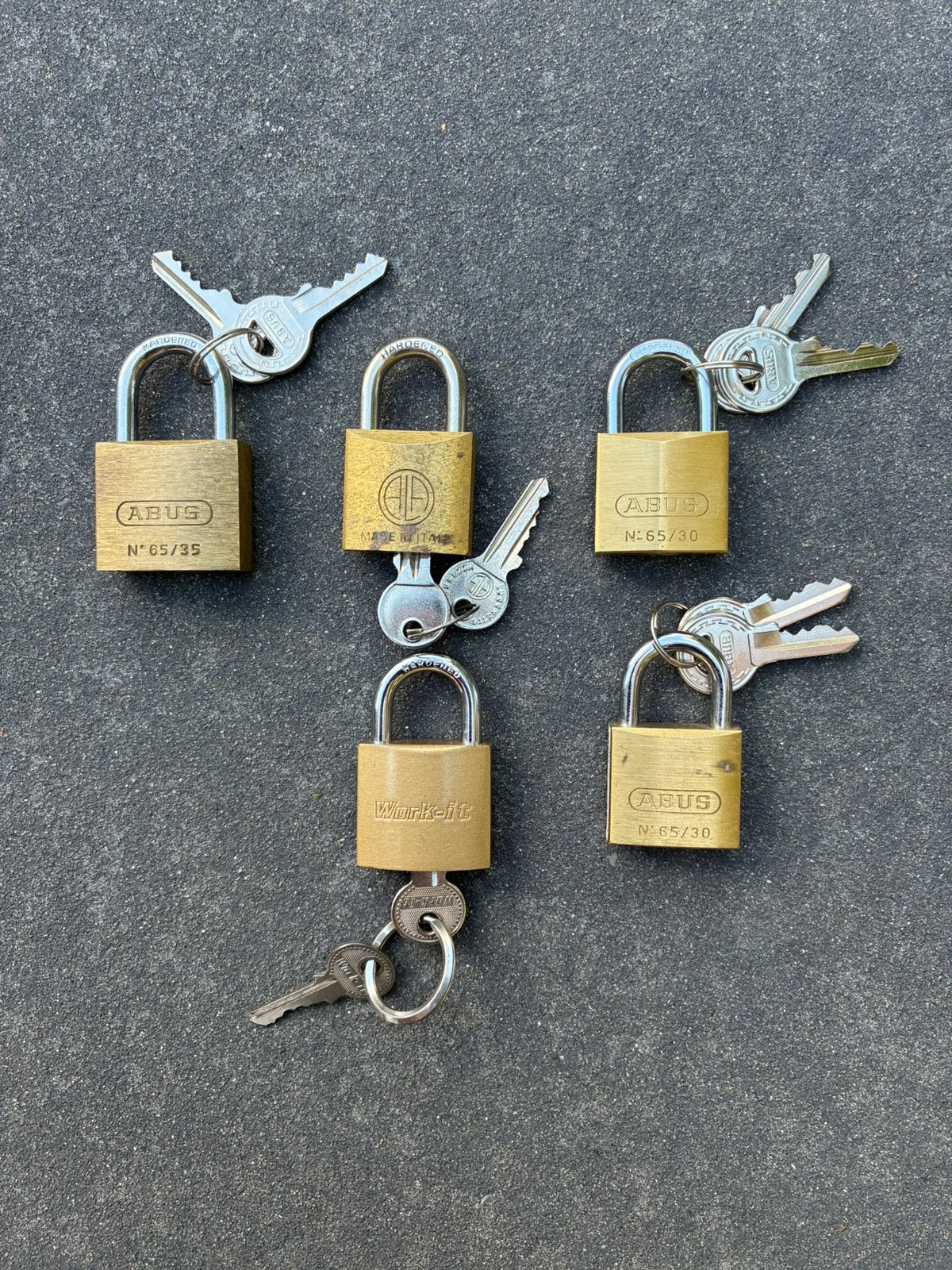 5 hangsloten waarvan 3 van Abus., Verzenden, Gebruikt, Slot
