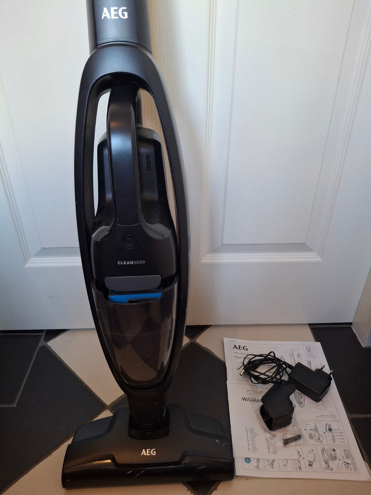 AEG Clean 3000 Steelstofzuiger / kruimeldief, Witgoed en Apparatuur, Ophalen, Gebruikt, Steelstofzuiger, AEG