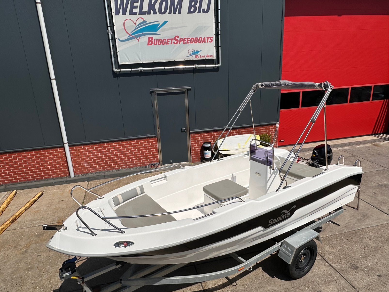 Z.g.a.n consoleboot compleet met motor en trailer, Tot 10 pk, Viertaktmotor, Ophalen of Verzenden, Zo goed als nieuw