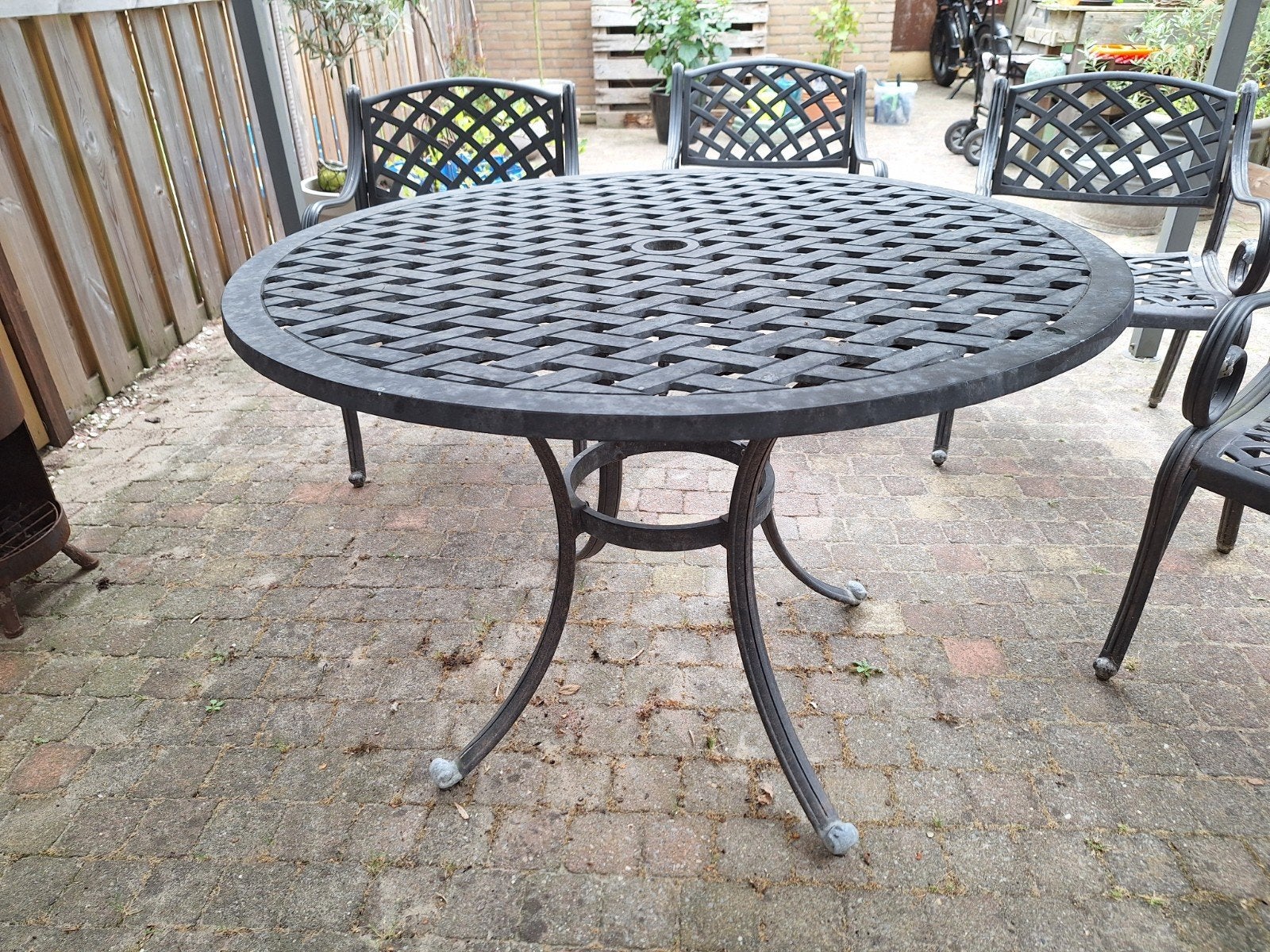 Gietijzer tuinset, Ophalen, Gebruikt, Overige materialen